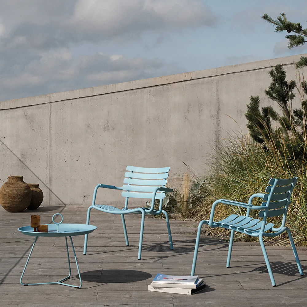 EYELET-sivupöytä Ø57,5 Jäänsininen