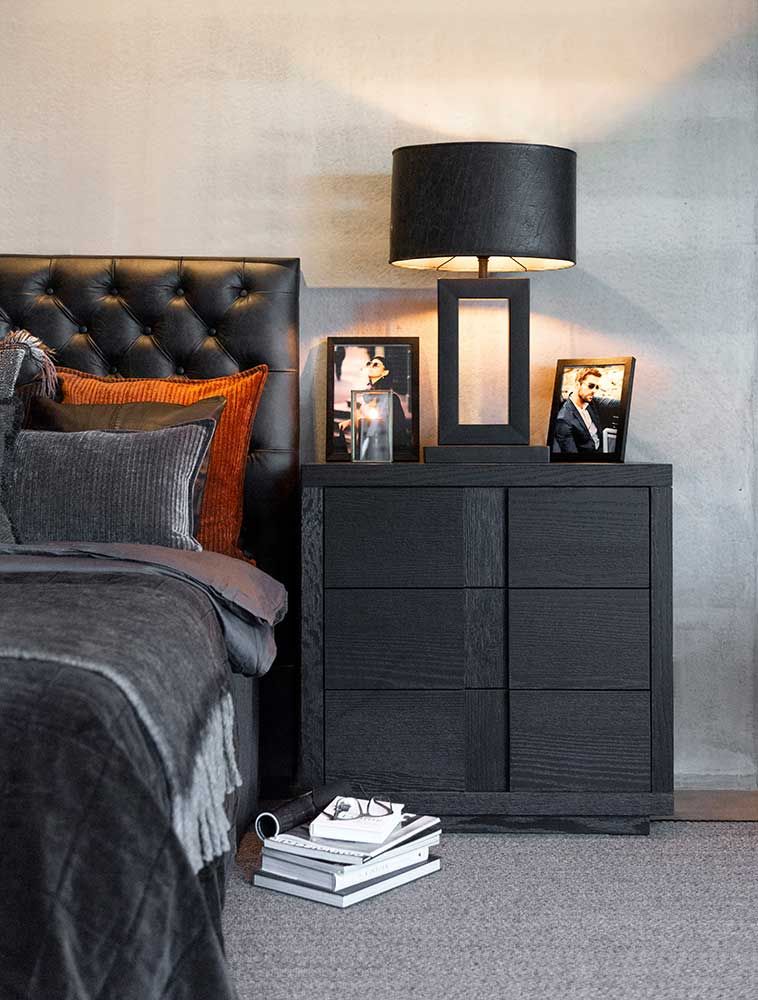 Vienna sängynpääty 90 x 140 musta nahka Artwood