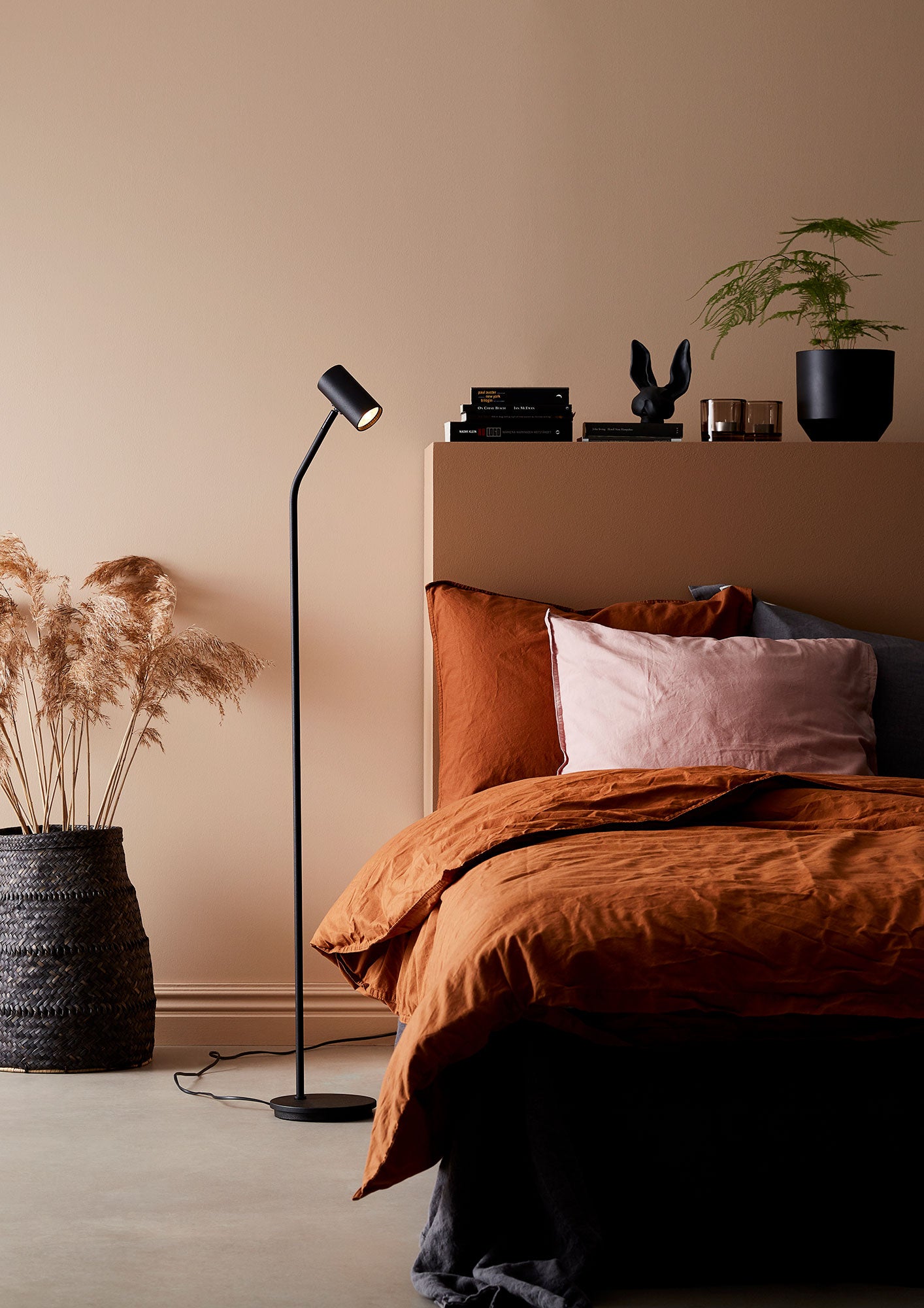 Tyson lattiavalaisin Svartstruktur Gu10