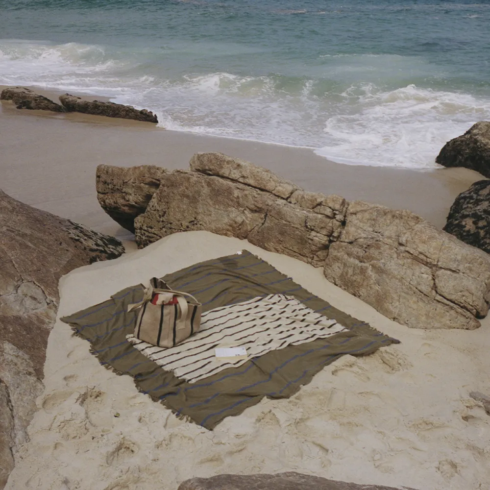 Yard Picnic Bag - Sand/Black