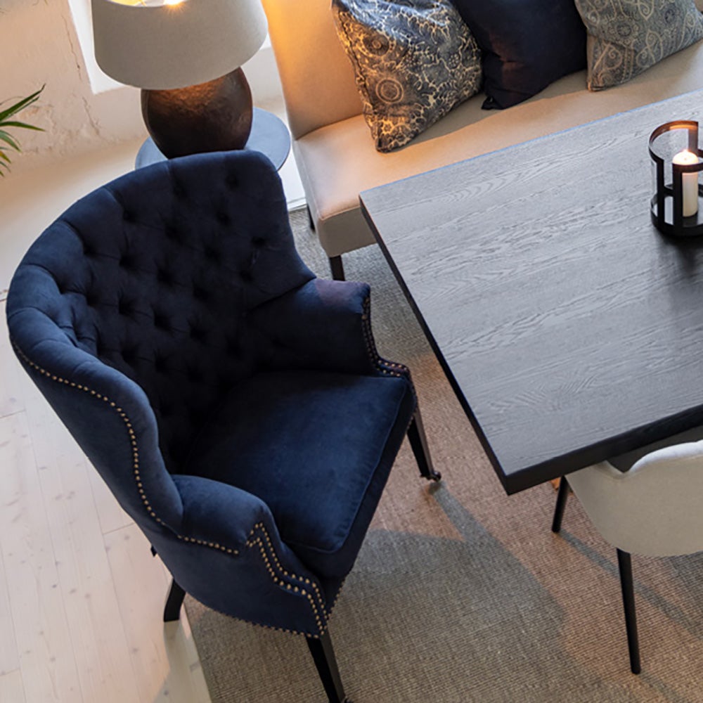 Churchtown Nojatuoli - Yksinkertaisesti syvän sininen