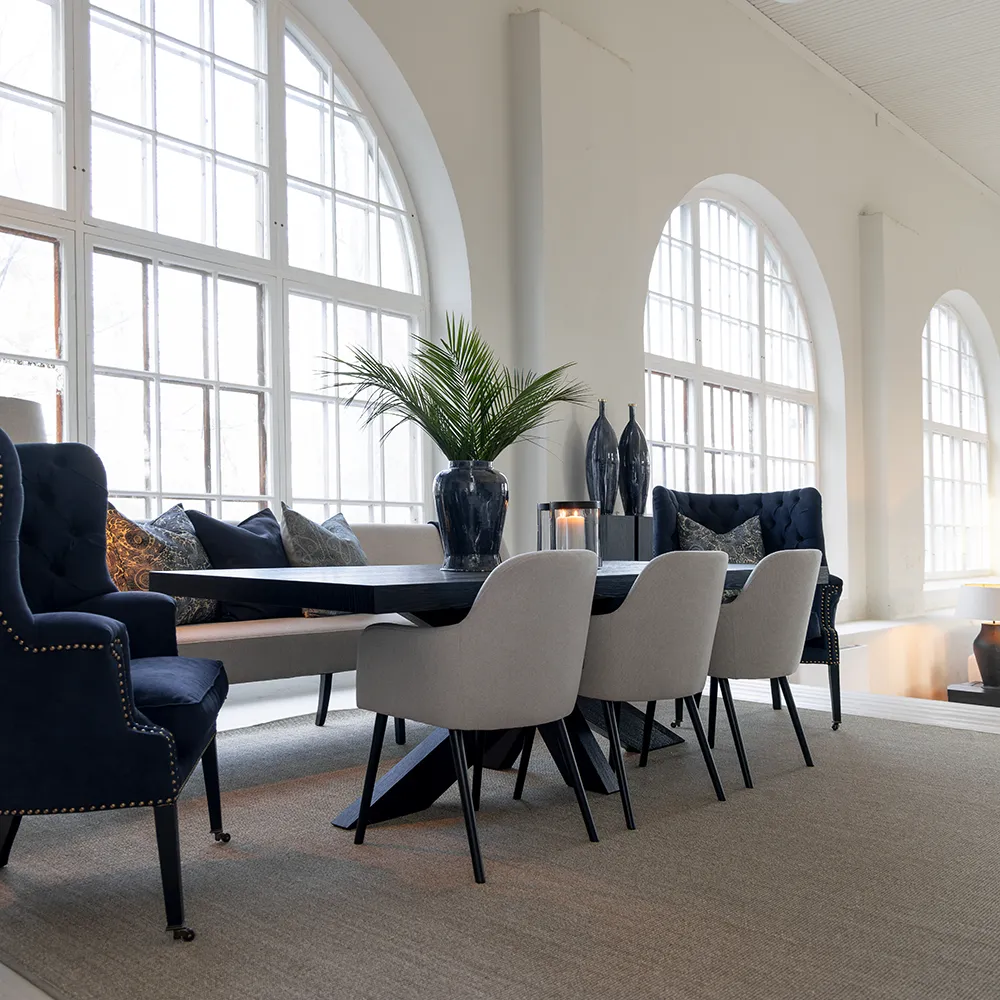 Hunter ruokapöytä 240 x 110 cm musta Artwood