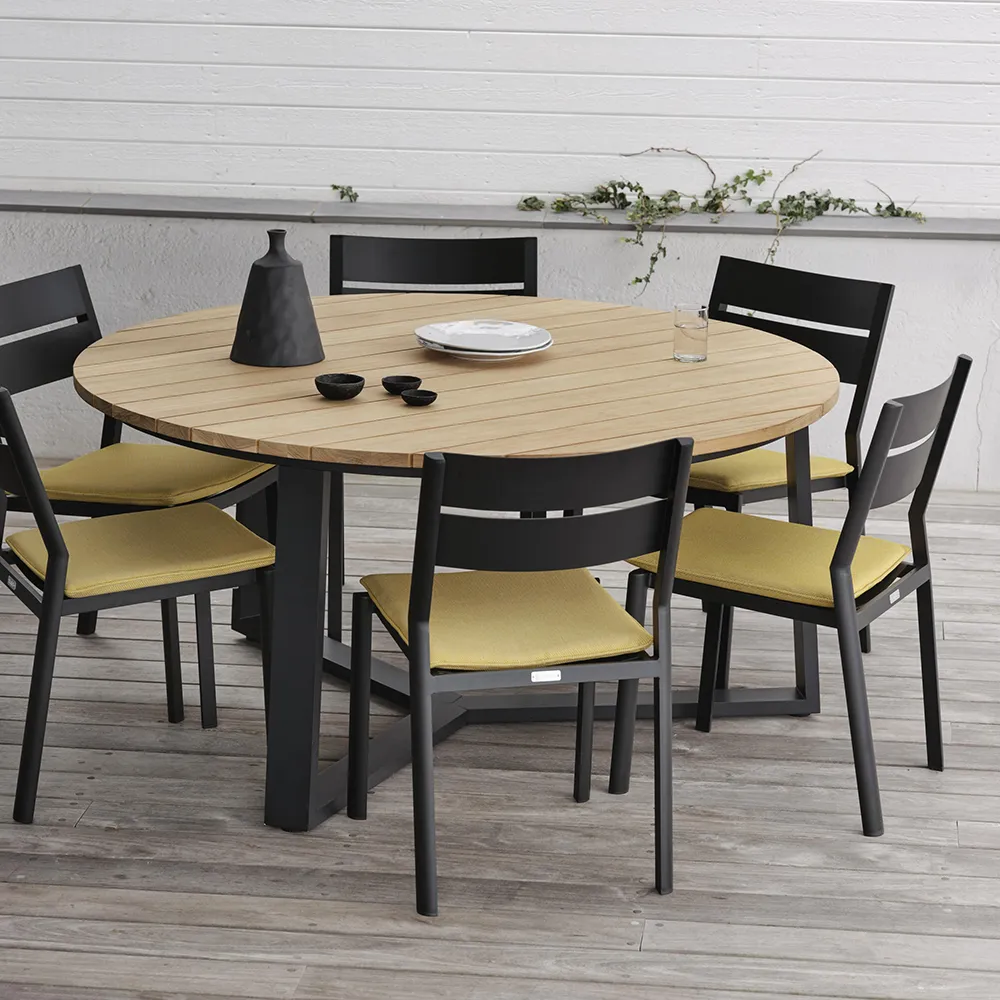 Laurion Ruokapöytä Ø150 cm Teak/musta