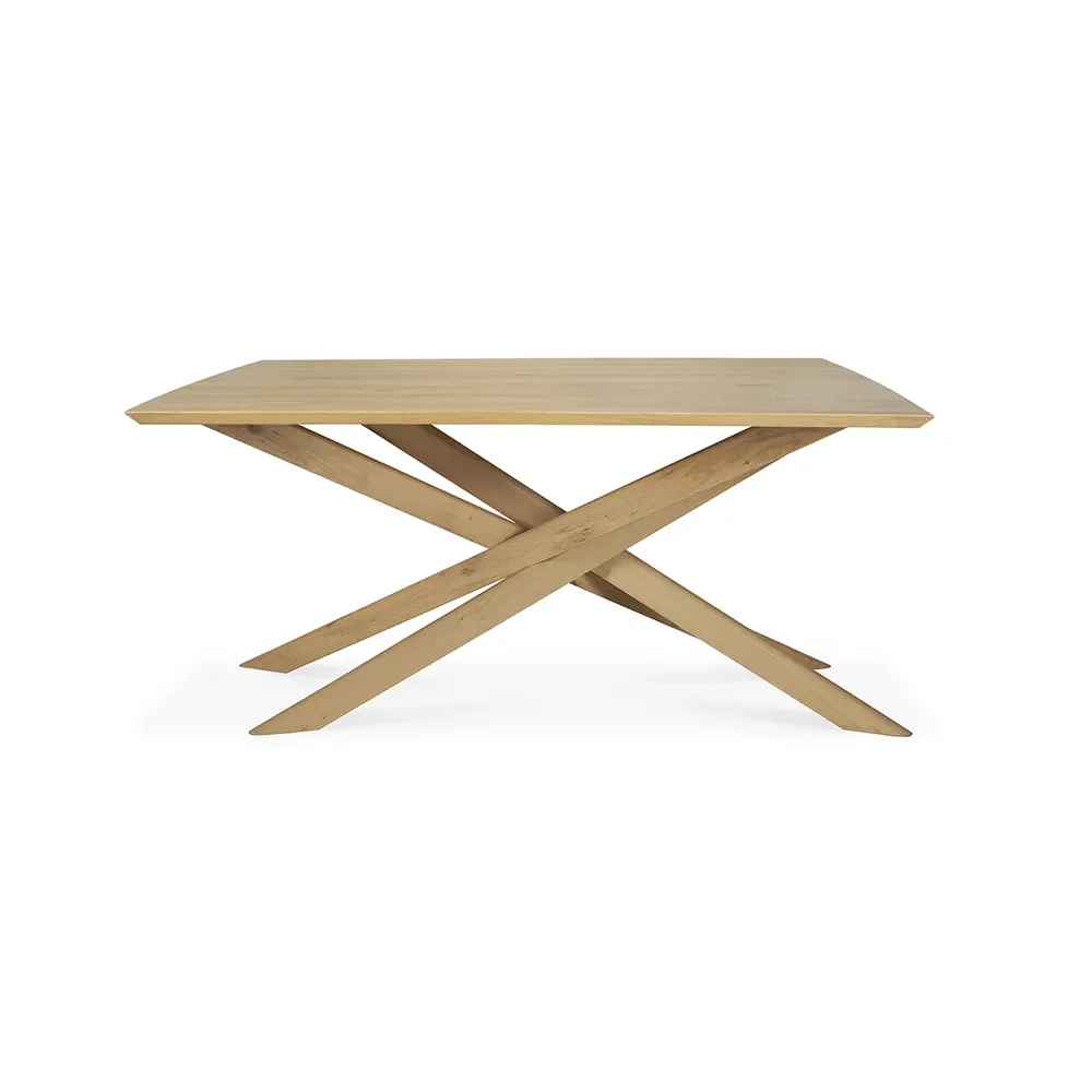 Mikado Ruokapöytä 106x203 cm Tammi