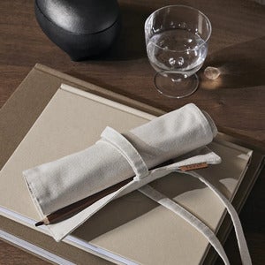 Luomupuuvillainen kynäkotelo Ally