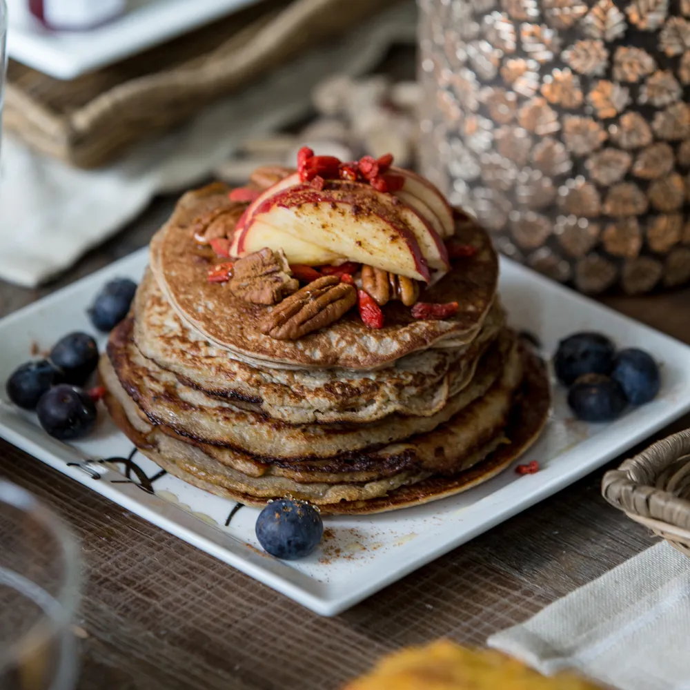  Buon Appetito neliömäinen lautanen 18 x 18 cm