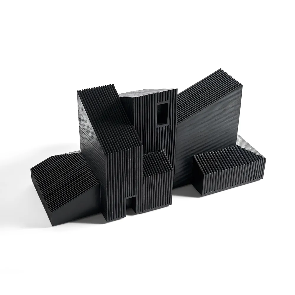 Modern Farmhouse koristelu mustaksi lakattua mahonkia