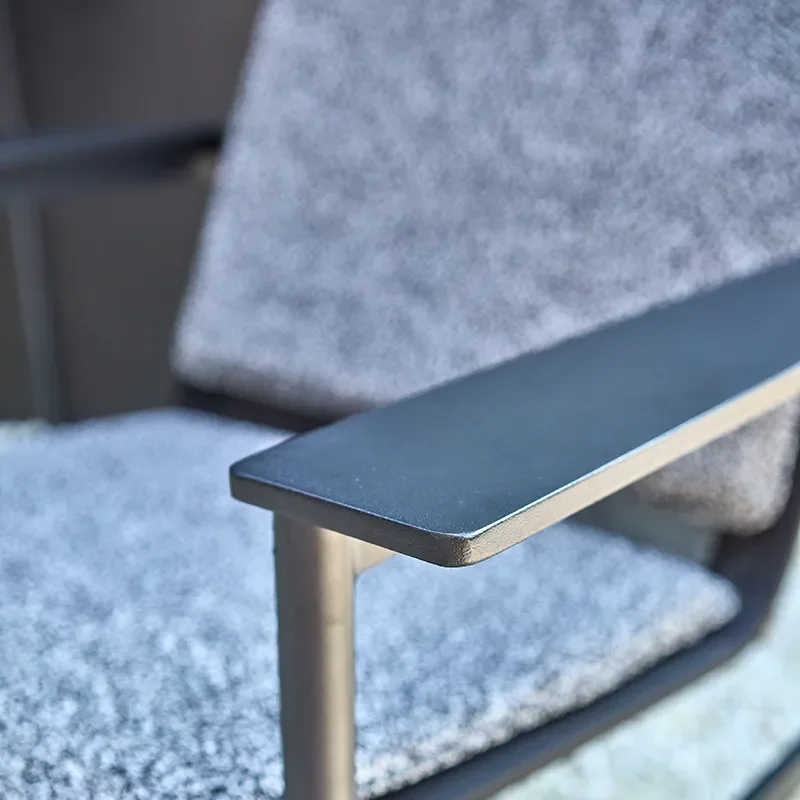 Soro nojatuoli Musta / Teddy ant