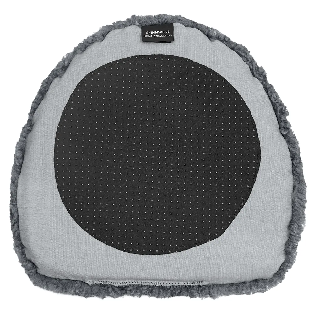 Curly forma istuintyyny lampaannahasta Charcoal Grey Silver