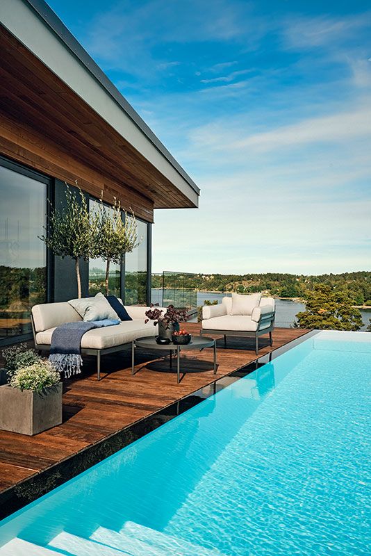 Anholt sohva harmaa Skargaarden