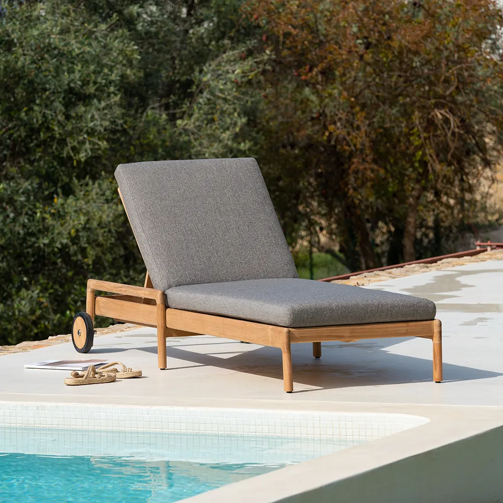 Jack Aurinkotuoli Teak/Mocha