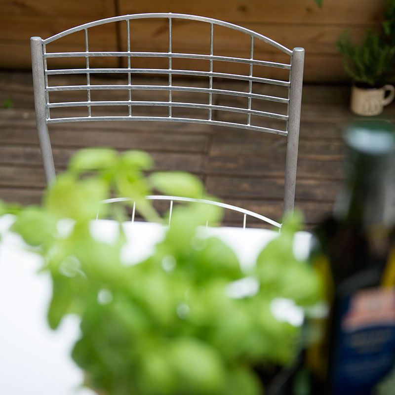 Korkea teknologia -tuoli, kuumagalvanoitu