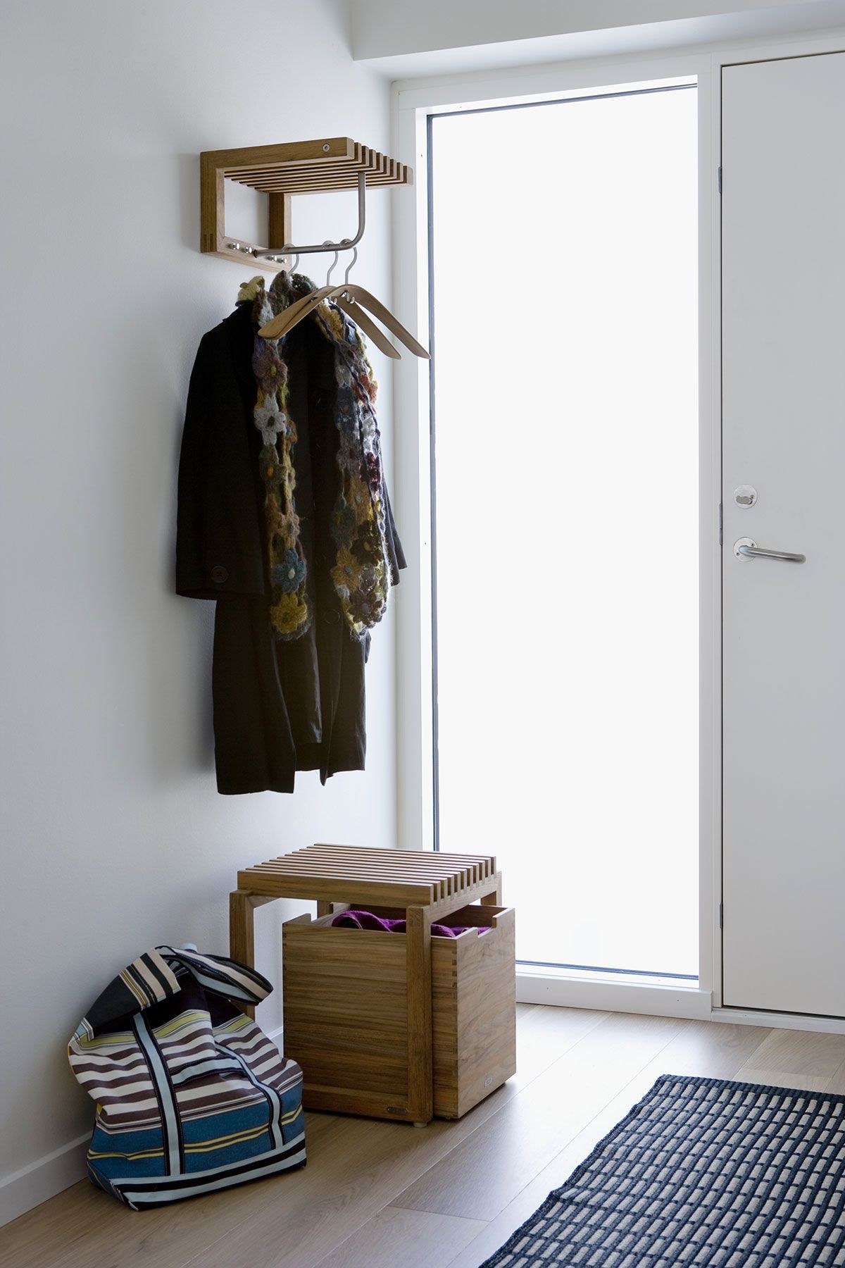 Cutter vaatenaulakko 72 cm musta tammi