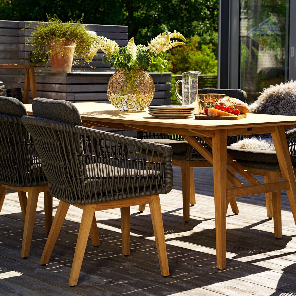 Kenton käsinojallinen tuoli harmaa/harmaa Brafab 