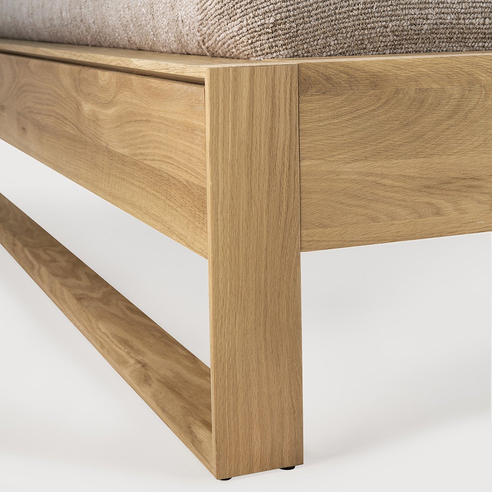 Nordic II Sängynrunko 160x200 cm