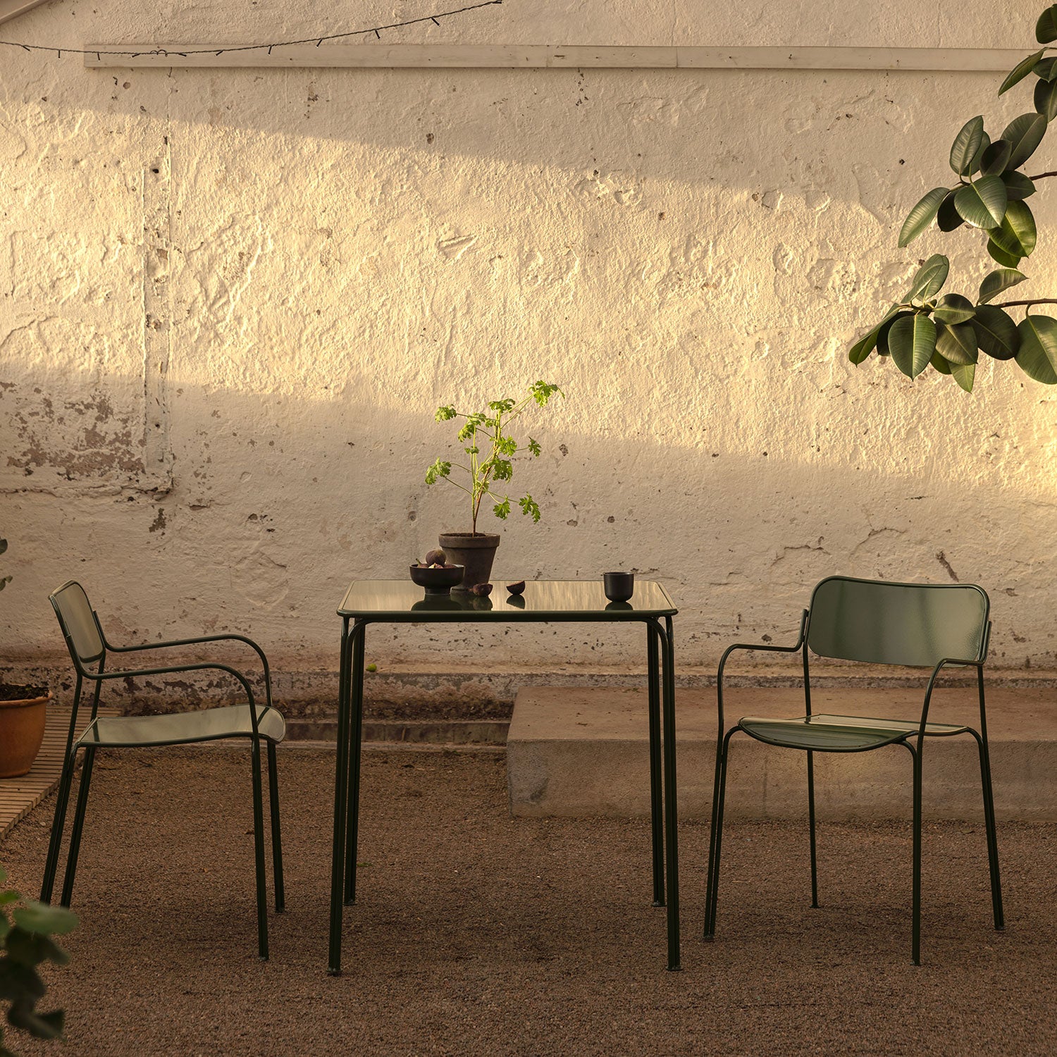 Libelle ruokapöytä 70x70 cm vihreä