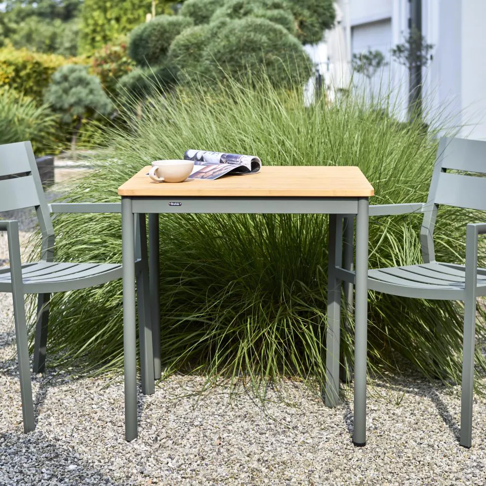 Delia käsinojallinen tuoli Nordic Green