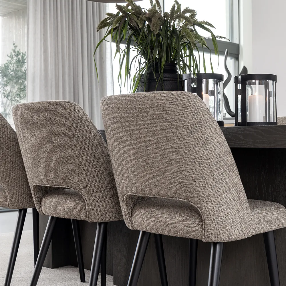 Parker & Enjoy ruokailuryhmä