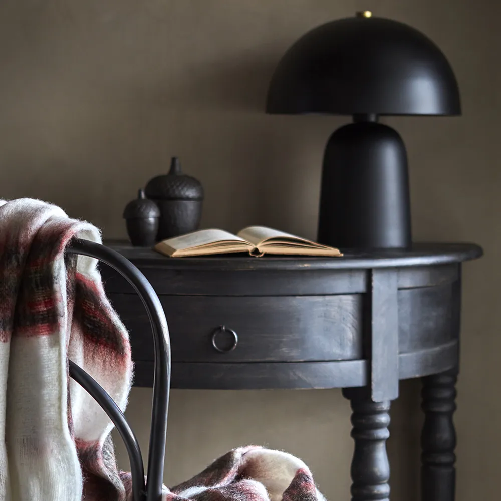 Fungi pöytävalaisin musta