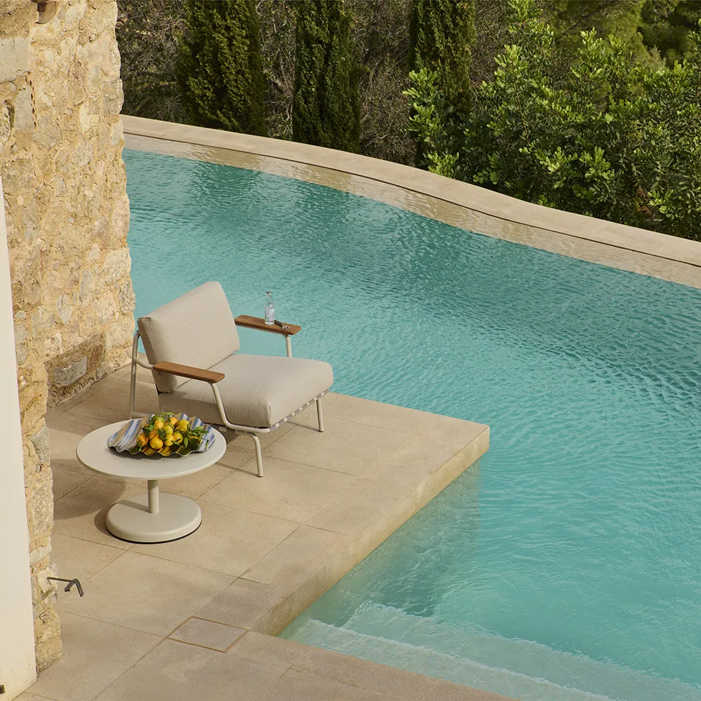 Linear Steel Sohvapöytä Ø70 cm Dark Green 