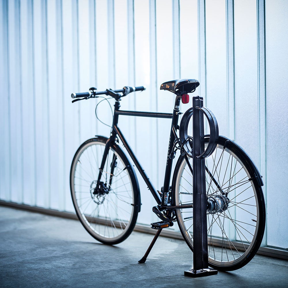 Cirkus cykelpollare luonnonväri