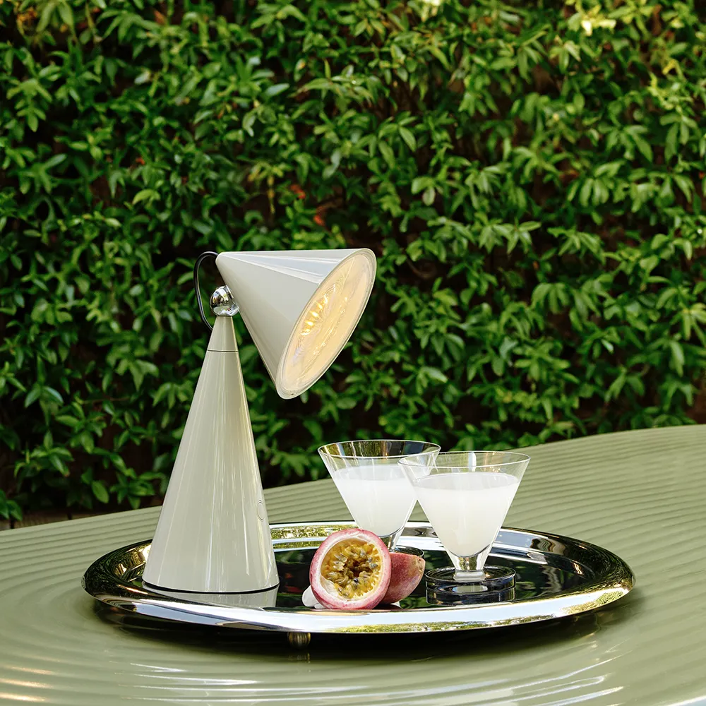 Pose Portable Putty LED