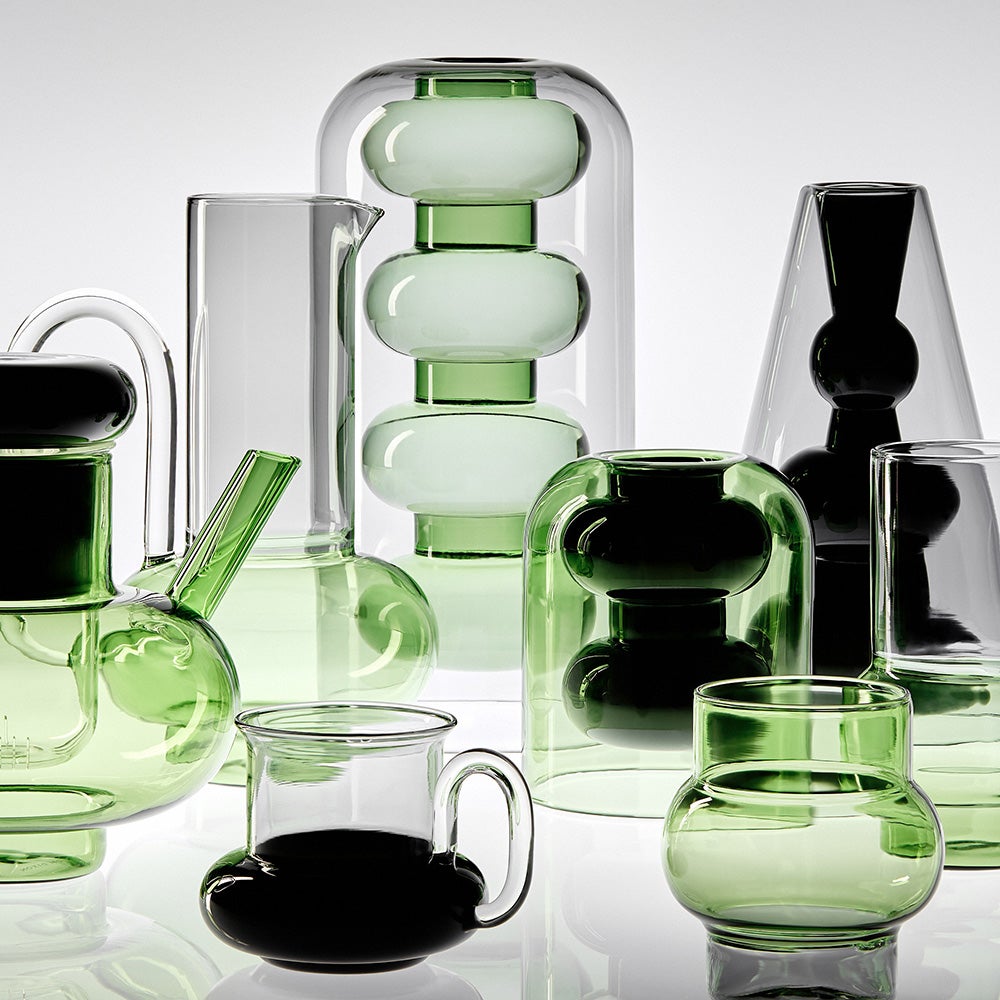  Bump-maljakko, lyhyt, musta