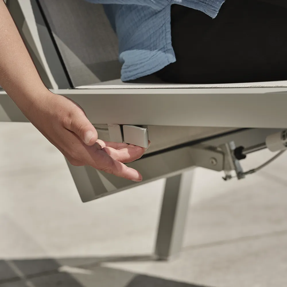 Newfort Säätötuoli Antrasitt