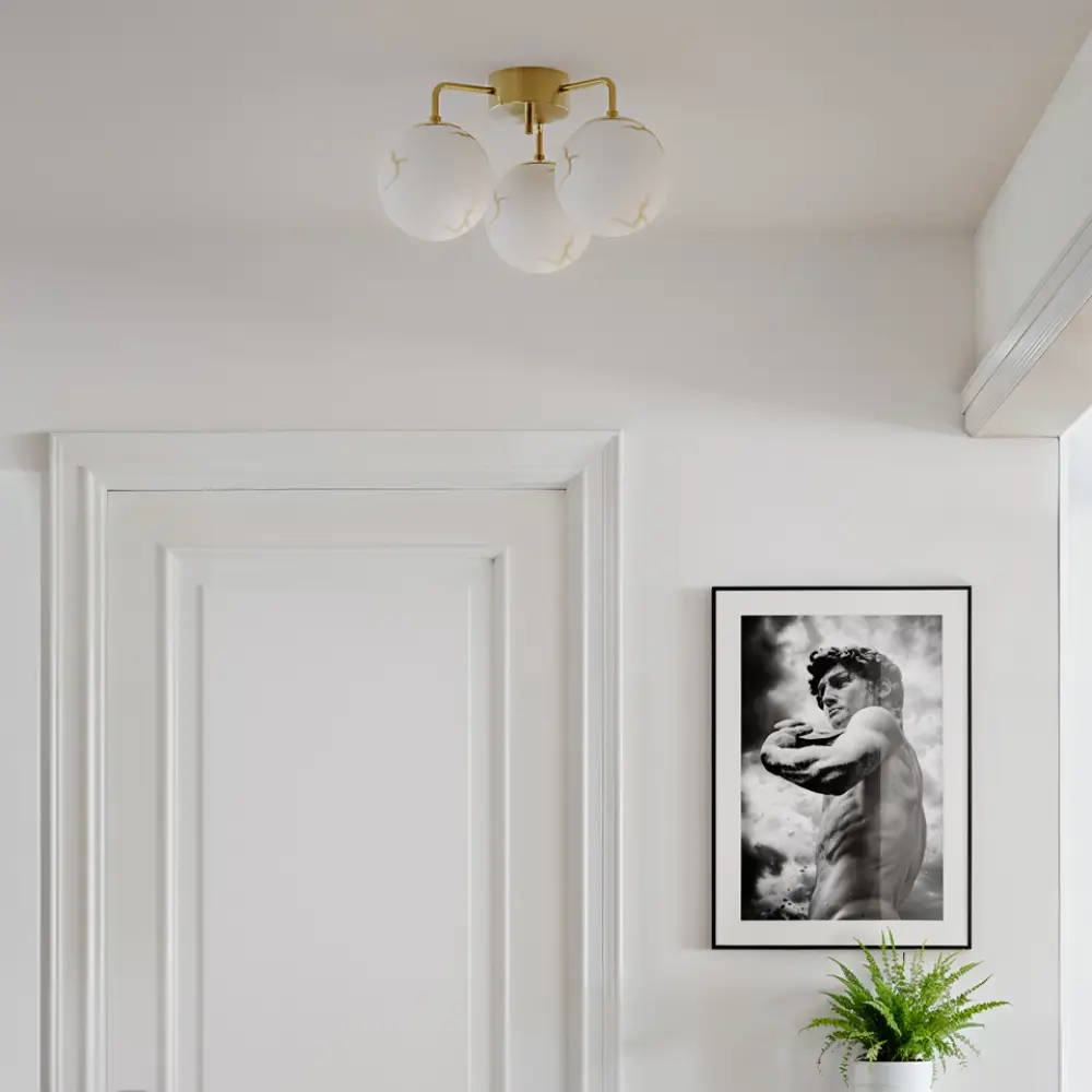 Bellagio kattovalaisin 3-lamppuinen messinki/valkoinen