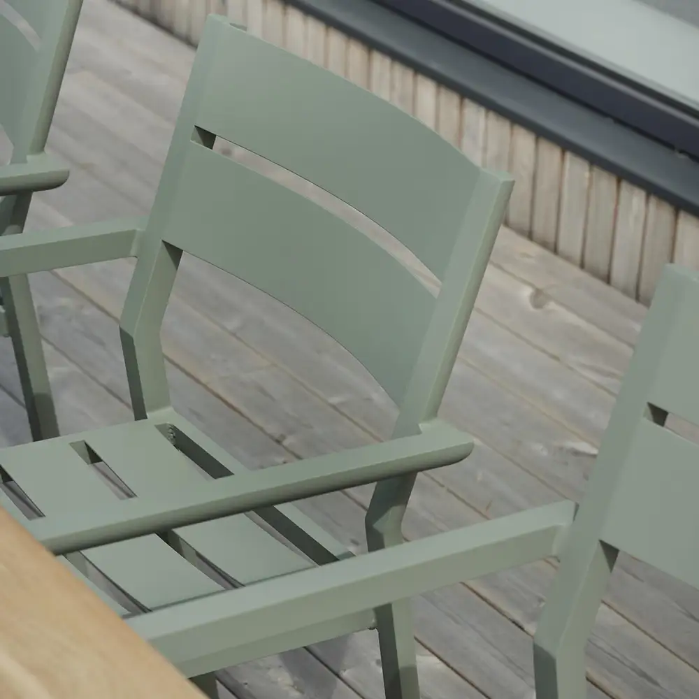 Delia käsinojallinen tuoli dusty green Brafab