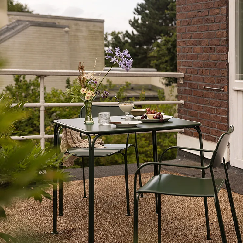 Libelle pöytä 70 x 70 cm vihreä Grythyttan 