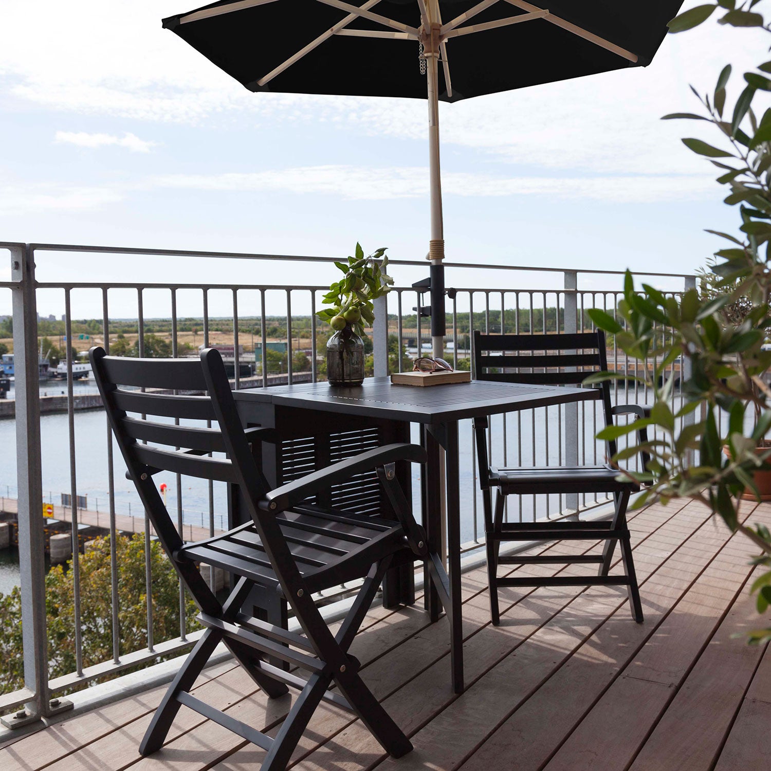 Butterfly 65x130 cm Parvekepöytä musta 