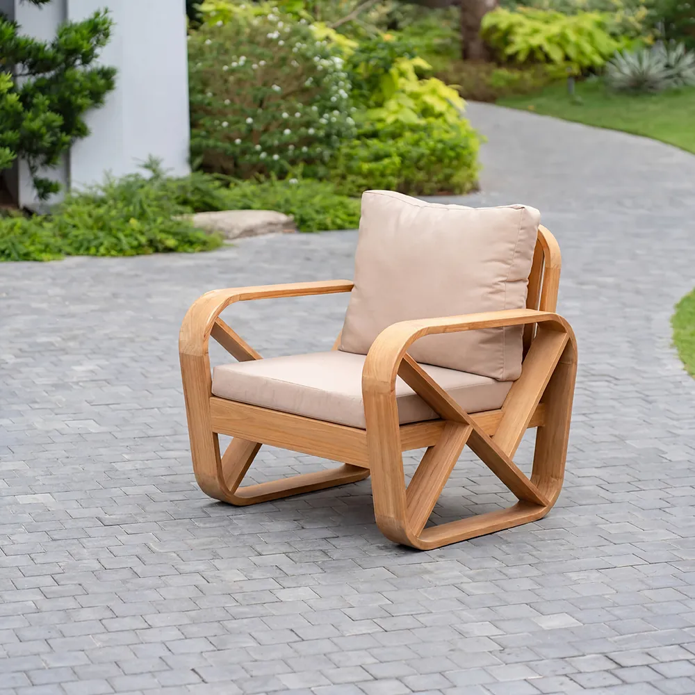 Bålamöllan lounge-tuoli sis. tyynyt valkoinen