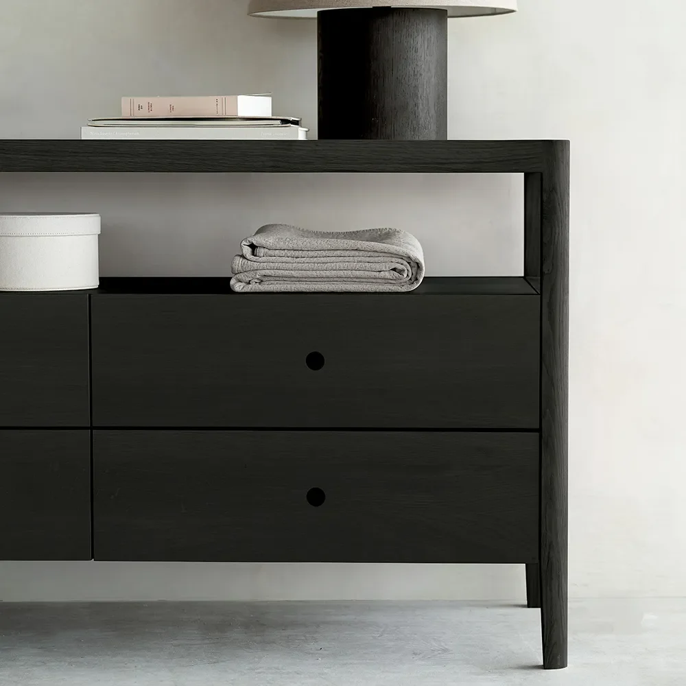 Spindle lipasto musta lakattu tammi