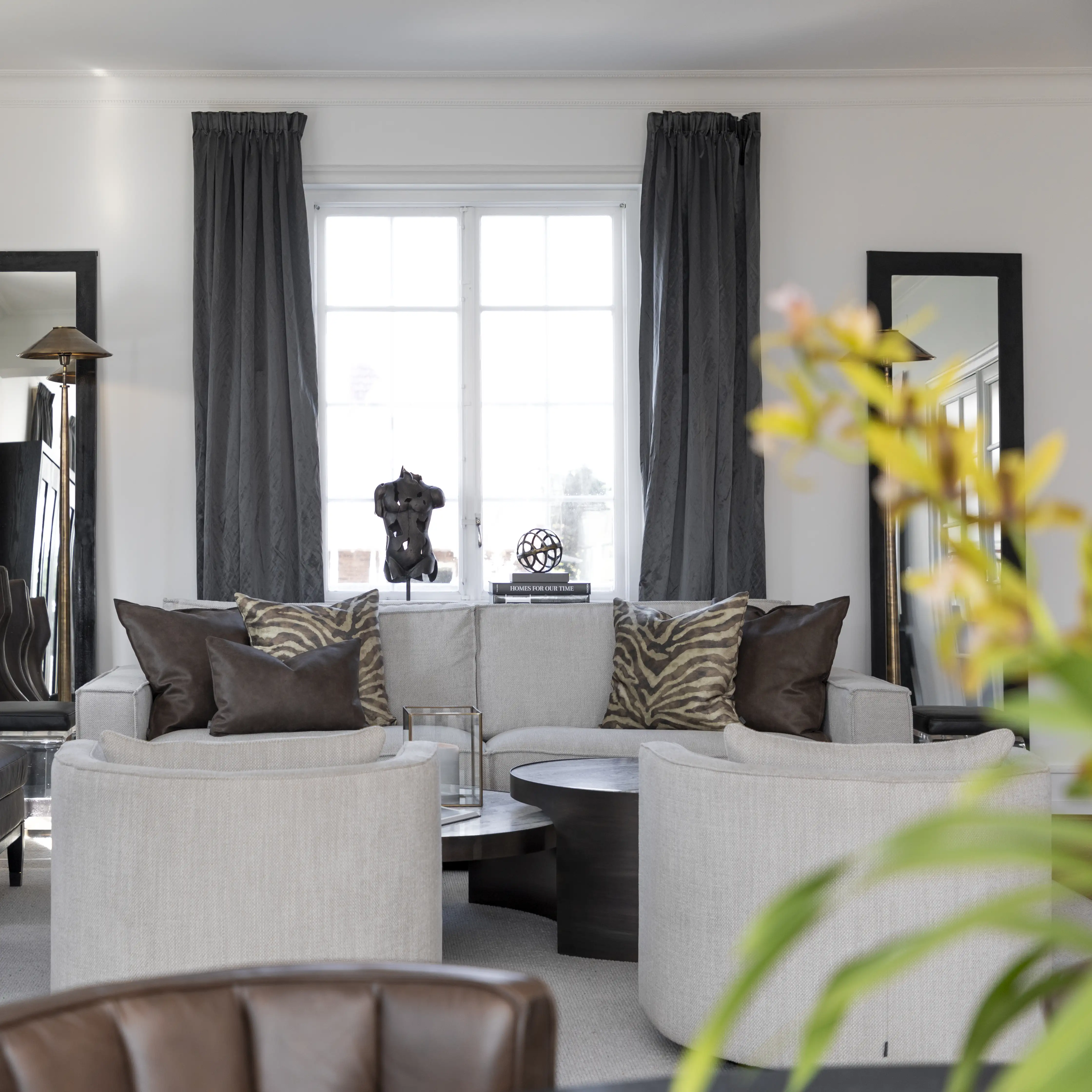 Pyörivä nojatuoli Joan Quiet natural Artwood