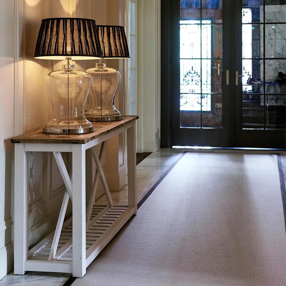  Château Chassigny sivupöytä hyllyllä 160x46 cm