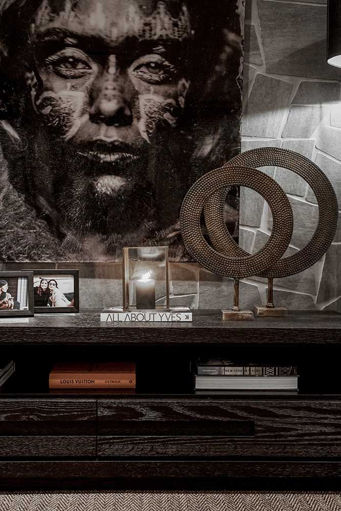 Anello koriste L musta Artwood