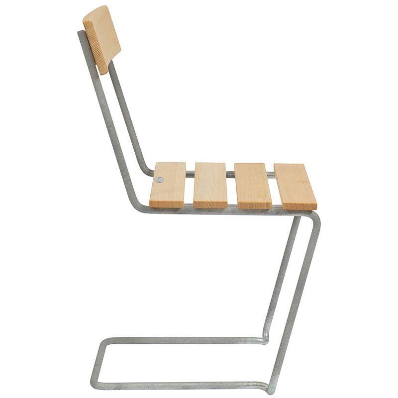 Tuoli 1 mänty Grythyttan Stålmöbler