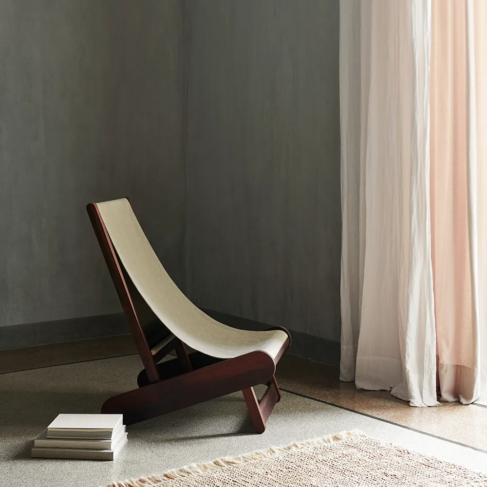 Hemi Lounge tuoli - Dark Stained/Natural