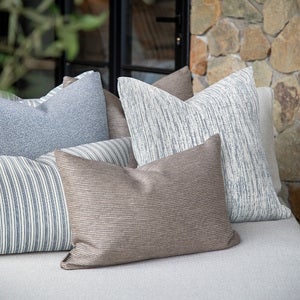 SKY STRIPE raidallinen tyynynpäällinen - 50x50