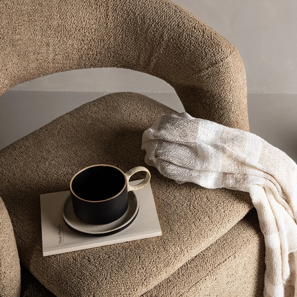 Laurel nojatuoli ruskea Boucle