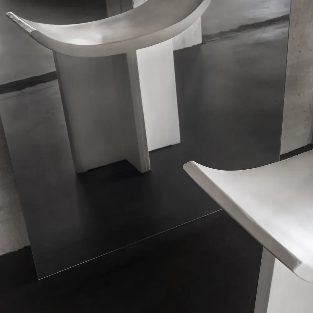 Brutus-jakkara - luunvalkoinen