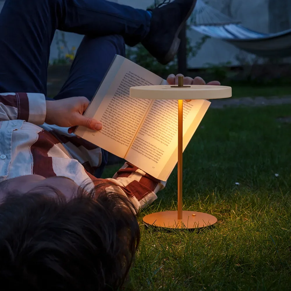 Asteria Move Kannettava valaisin Pearl White