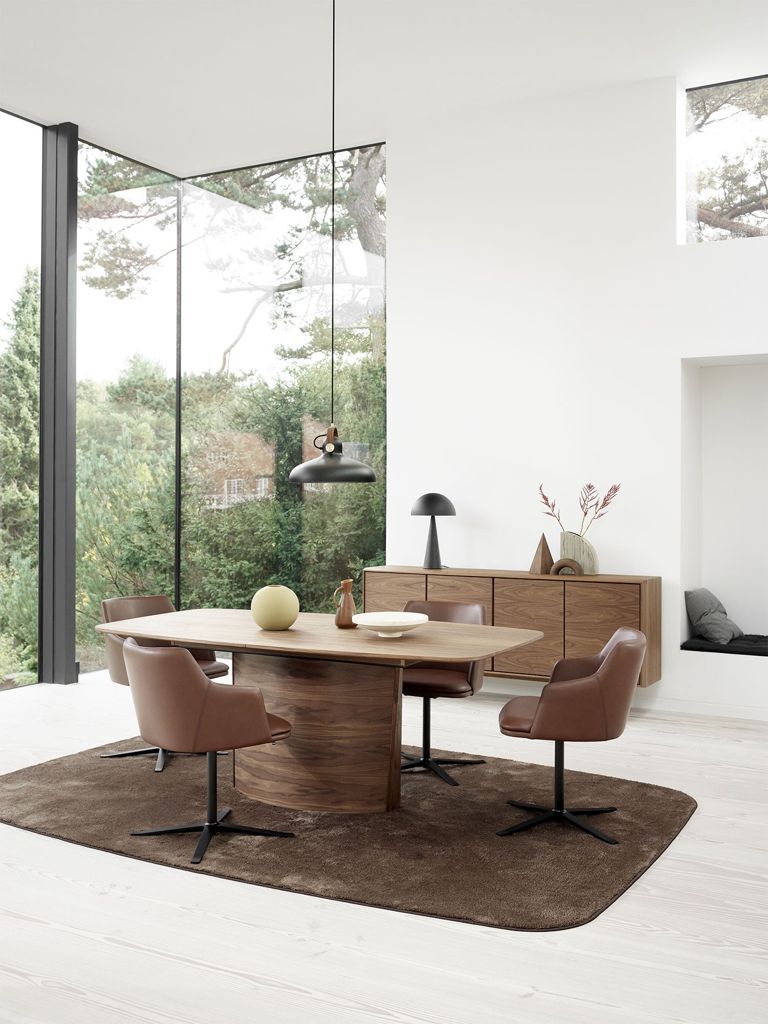 Sm117 Pöytä Luonnonöljytty saksanpähkinä 192-252X102X74Cm