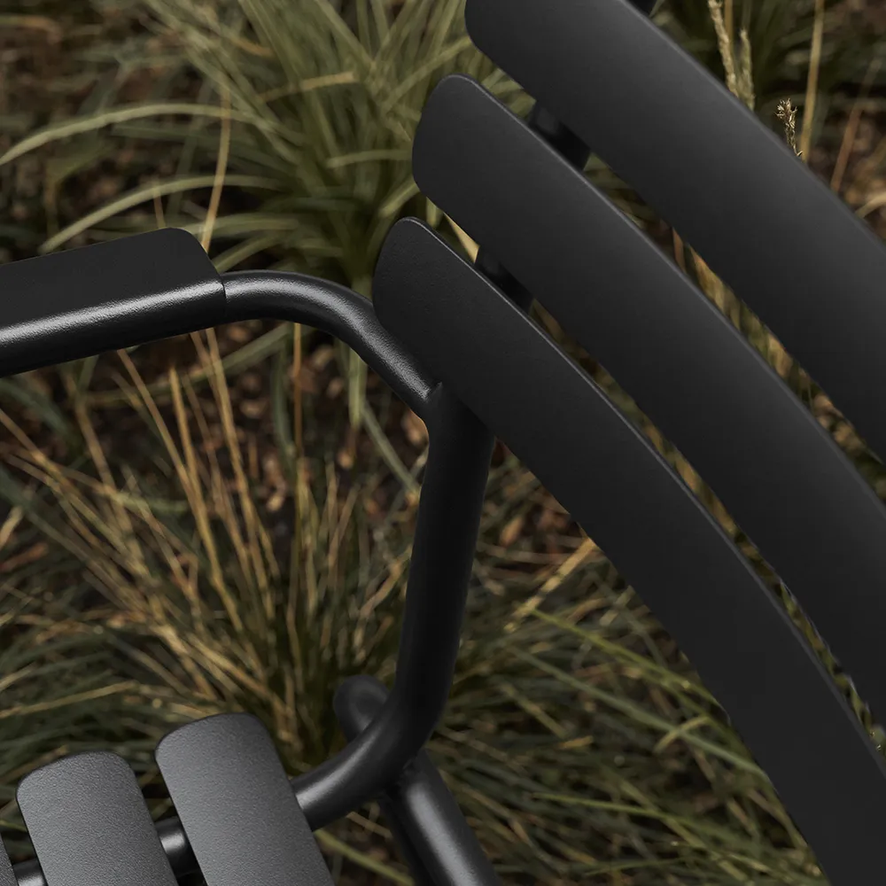  ALUA Nojatuoli musta