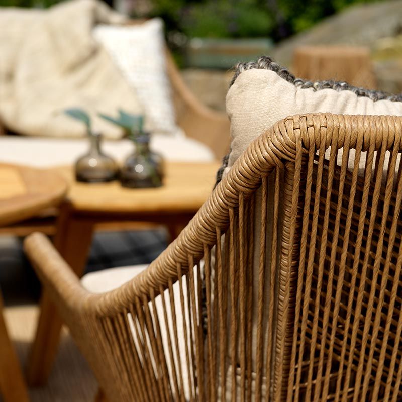 Hassel sohva tiikkiä/polyrottinkia Brafab