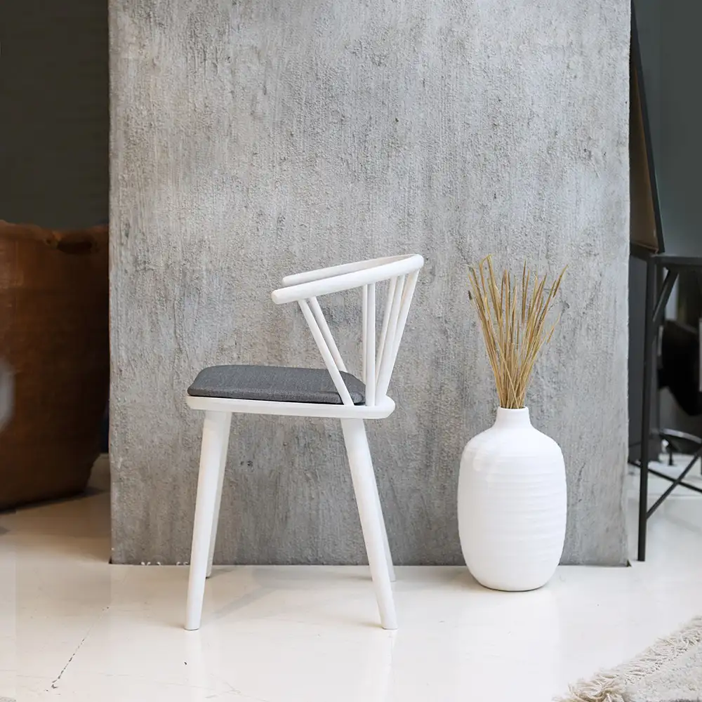 Edda Ruokapöydän tuoli valkoinen 2 kpl