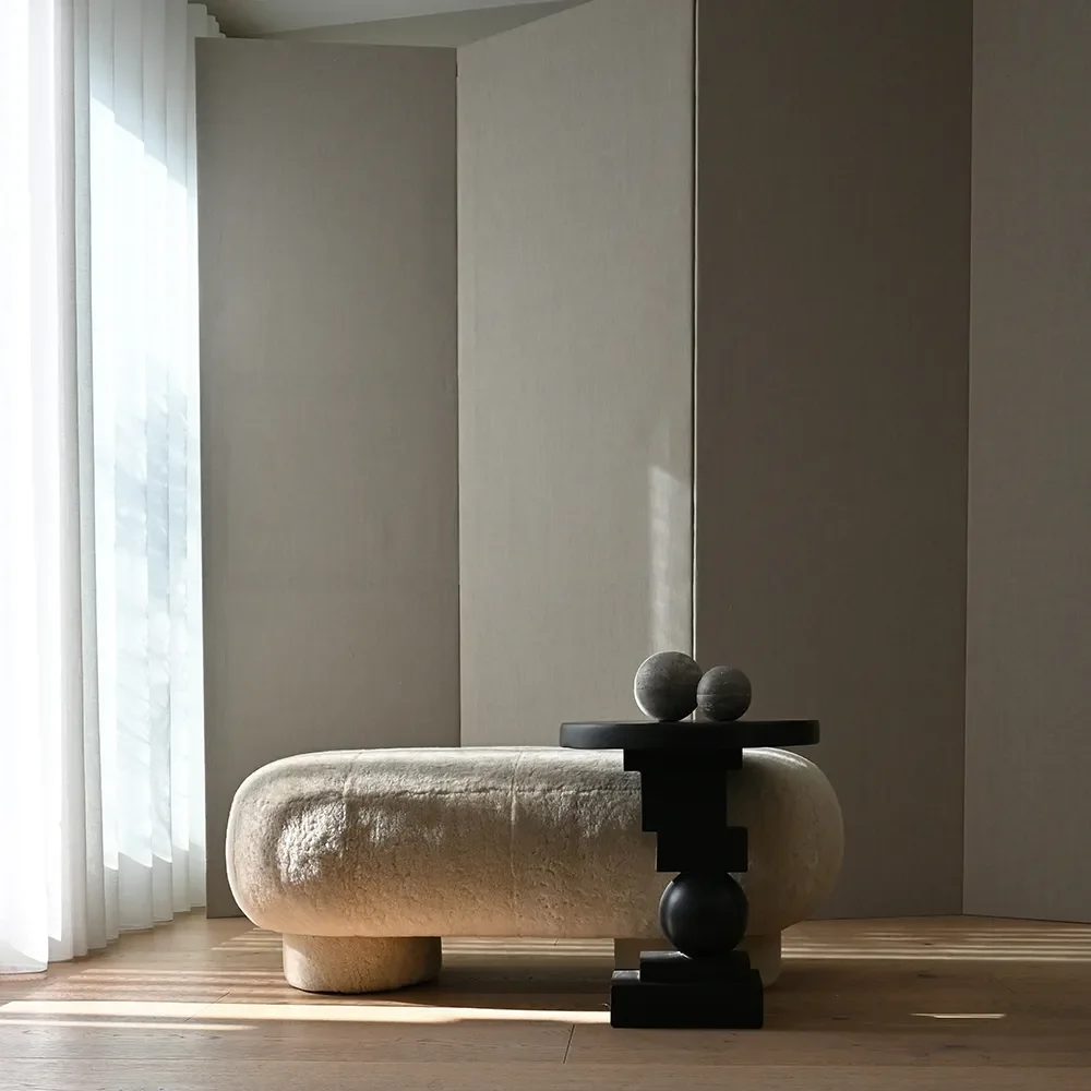 Artist sivupöytä - Kahvi