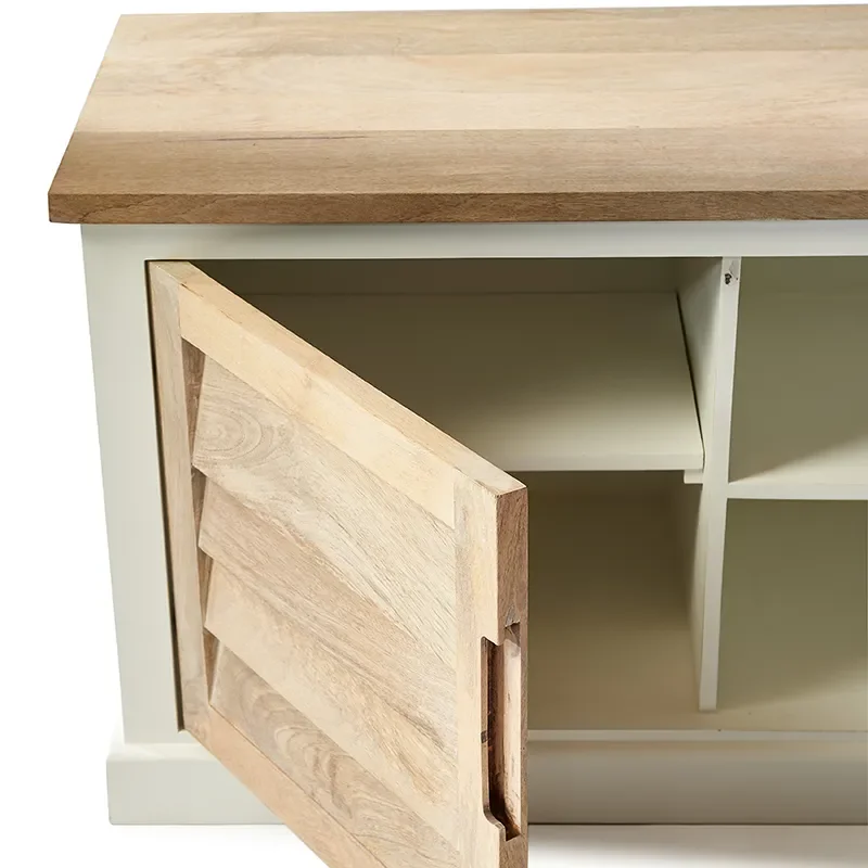 Pacifica mediateline