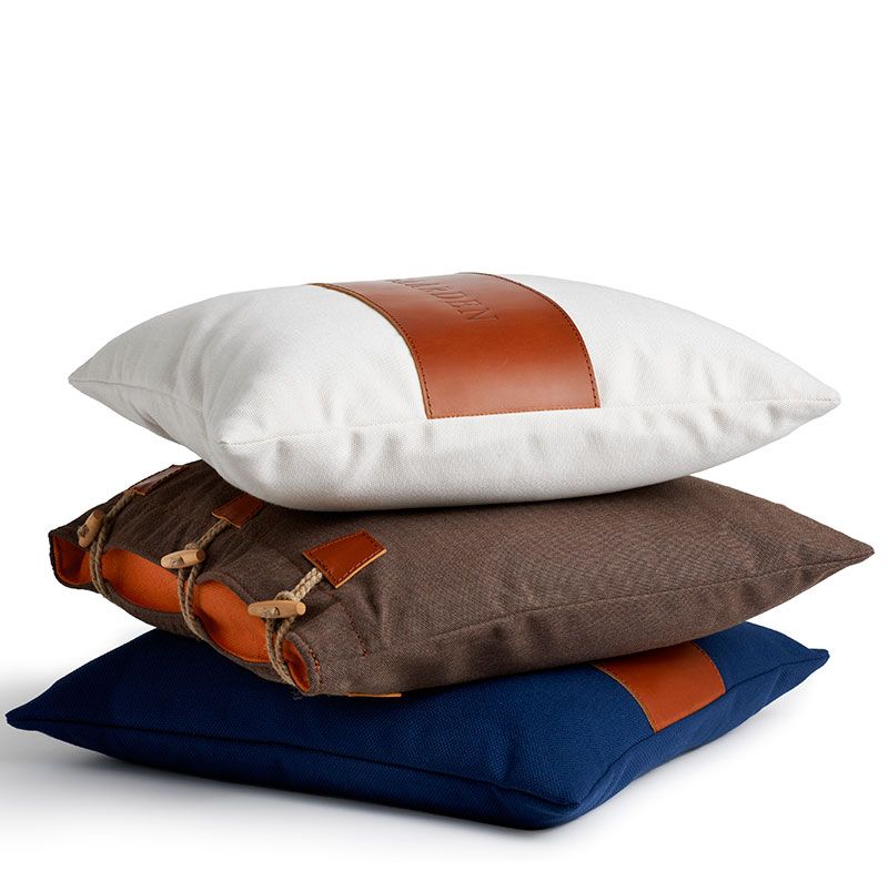 Ava Sininen/Kuparipainikkeet